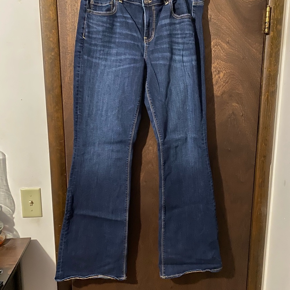 American Eagle Artist Flare 16L